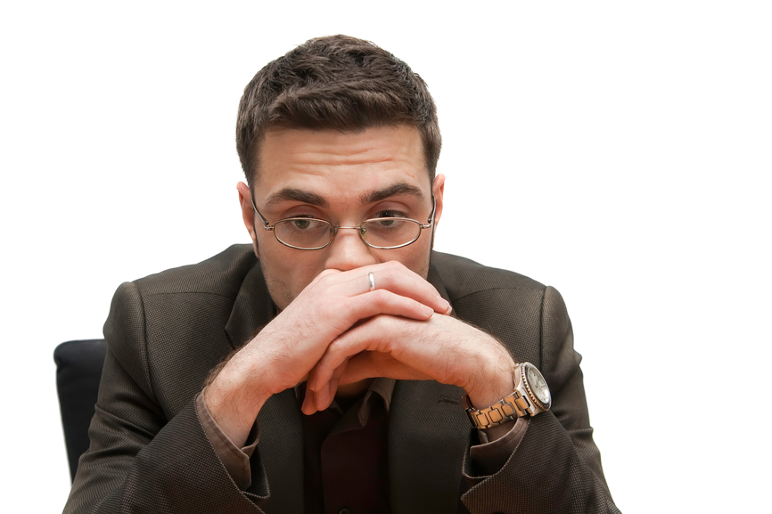 hombre pensativo.jpg